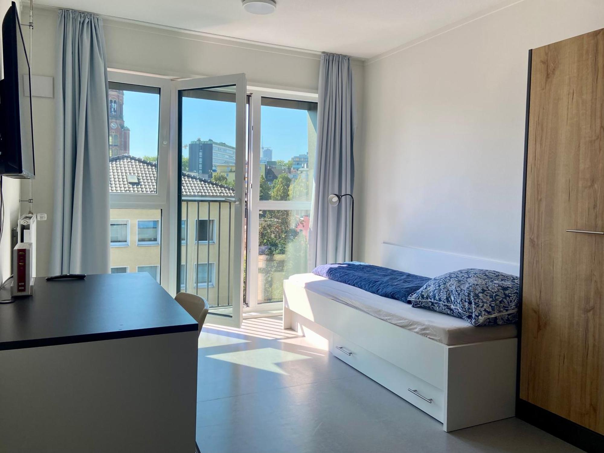 Skyreach Apartment