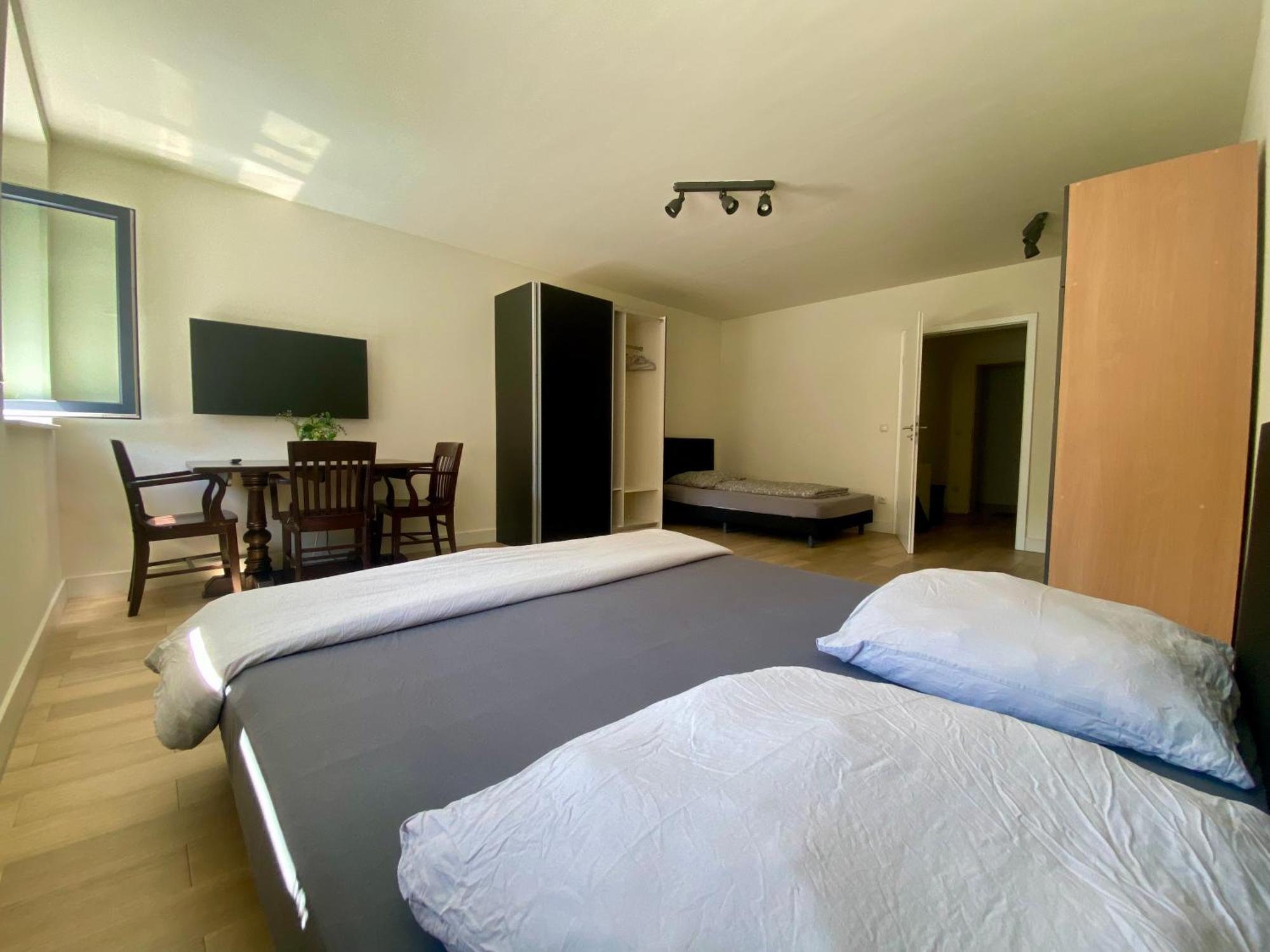Skyreach Apartment